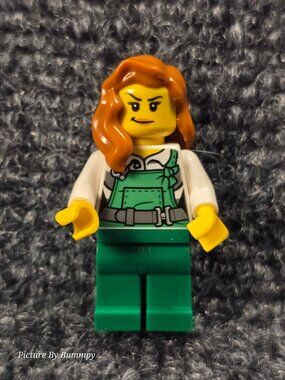 LEGO City Bandit Female minifigure (cty0745) L#4